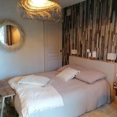 L'Autre Perle, Balneo En Supplement, Le Clos Des Perles トゥルトゥール エクステリア 写真
